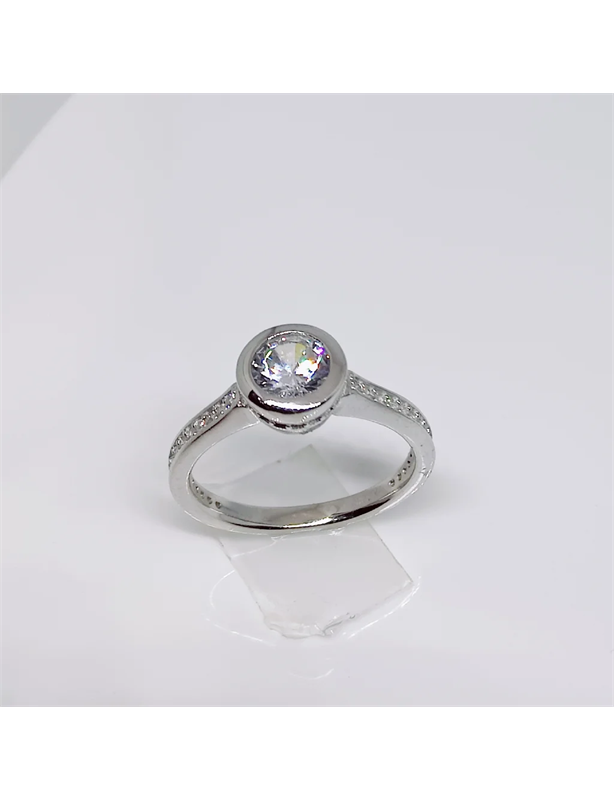 women ring 01